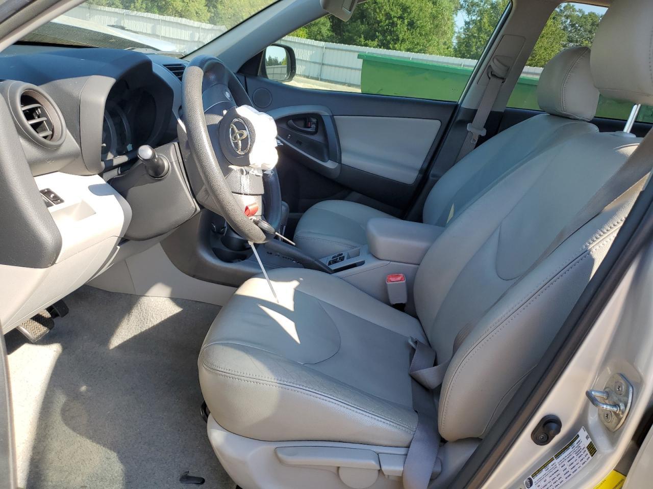 2009 TOYOTA RAV4