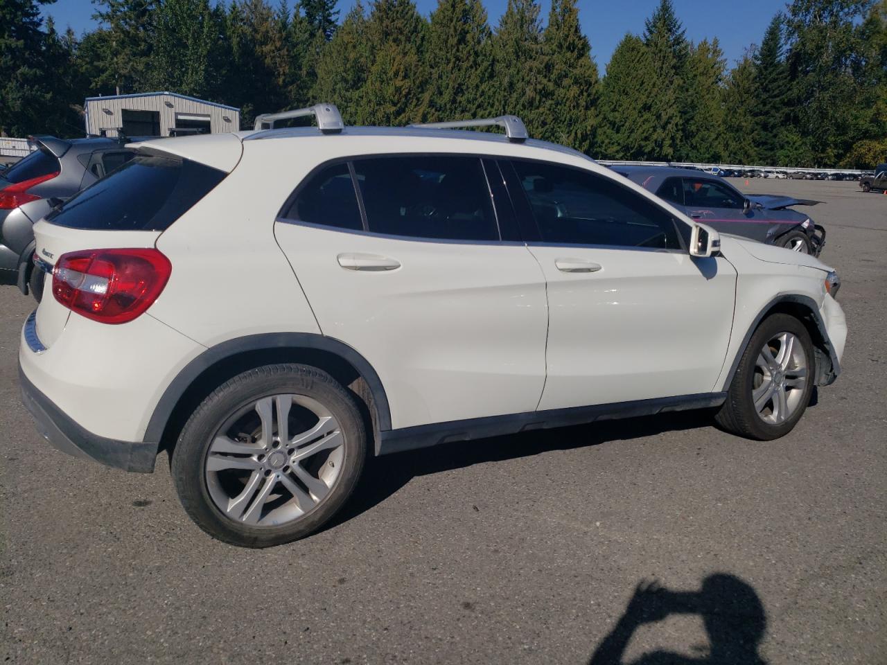 2015 MERCEDES-BENZ GLA-Class