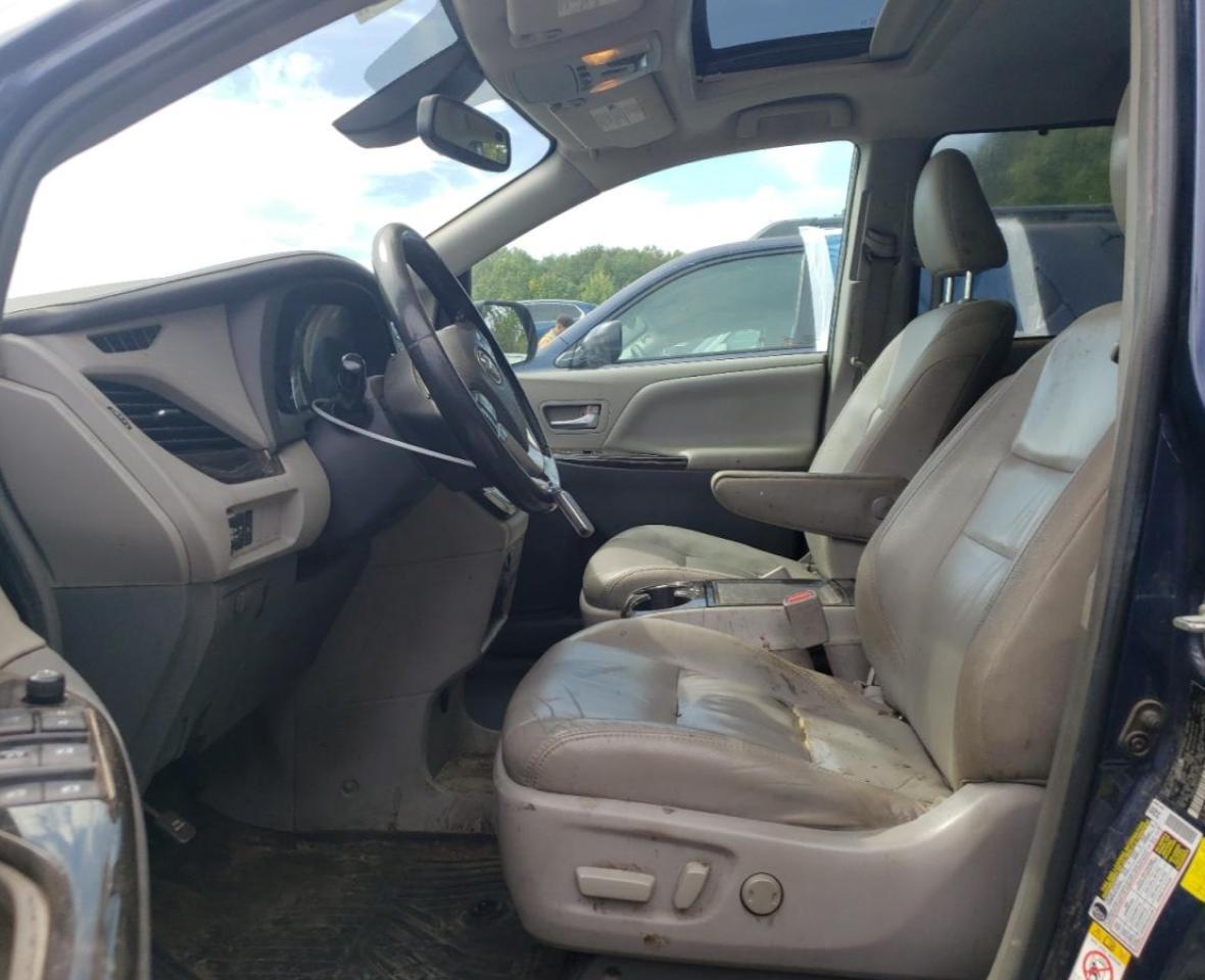 2018 TOYOTA SIENNA