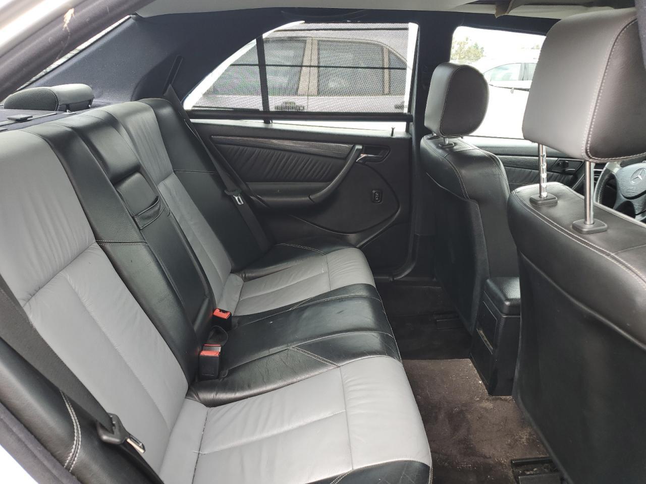 2000 MERCEDES-BENZ C-CLASS