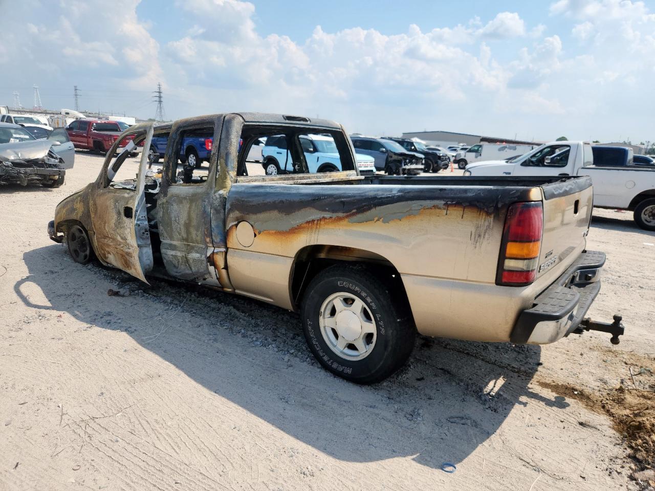 2004 GMC Sierra