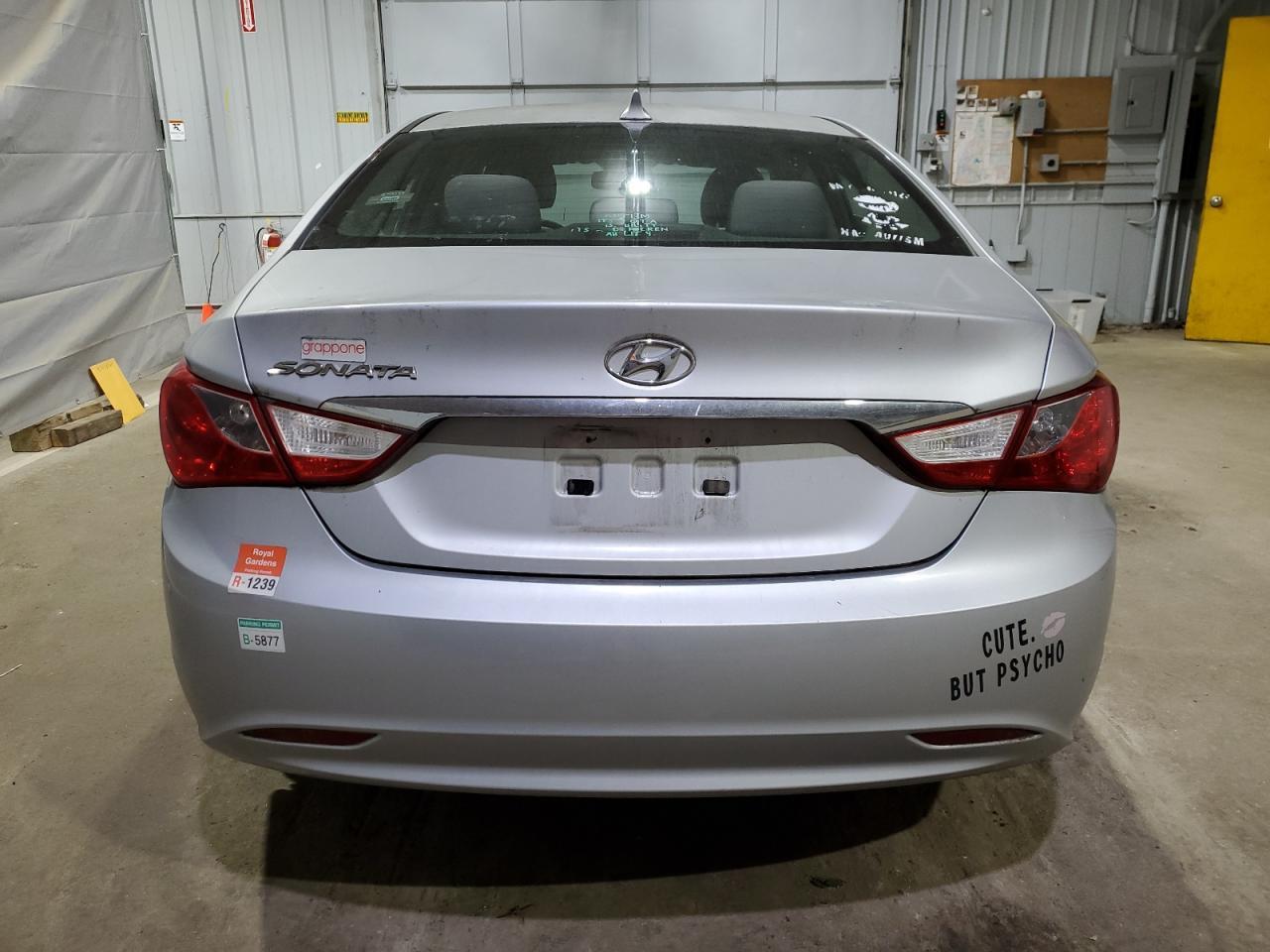 2011 HYUNDAI SONATA