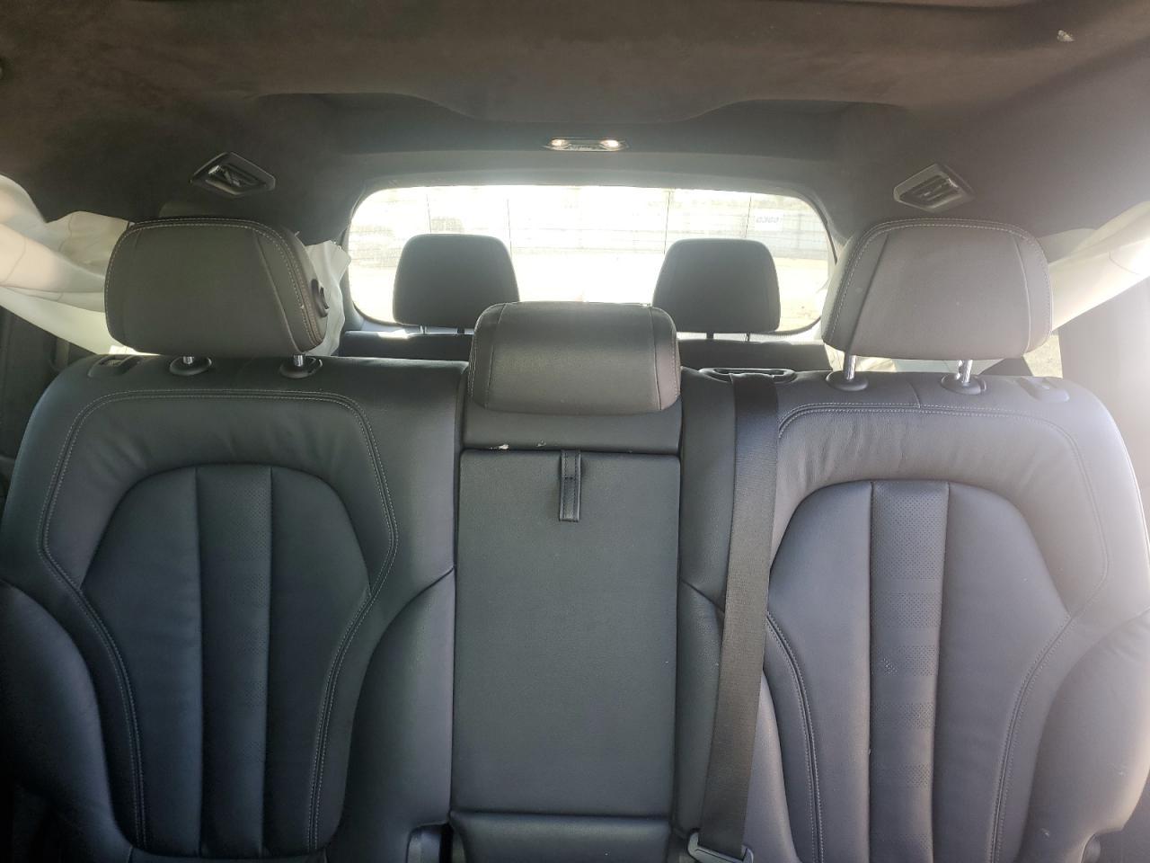 2020 BMW X7