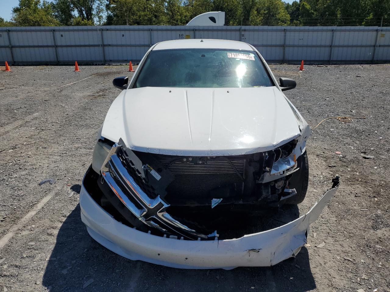 2014 DODGE Avenger