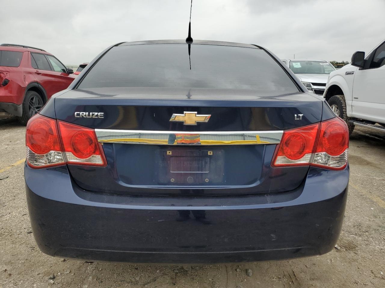 2011 CHEVROLET CRUZE