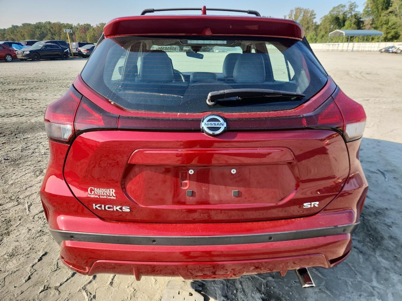 2021 NISSAN KICKS