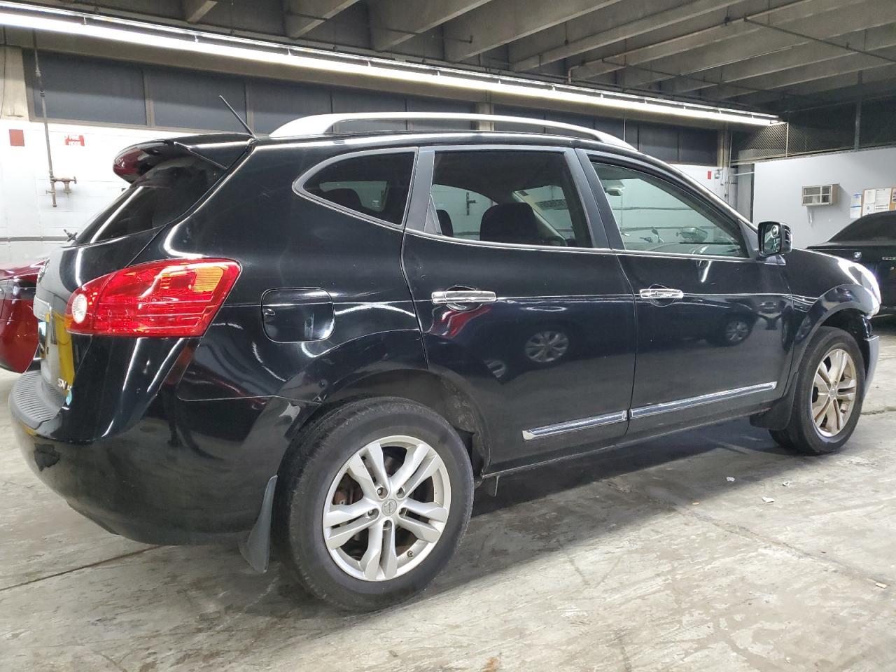 2012 NISSAN ROGUE