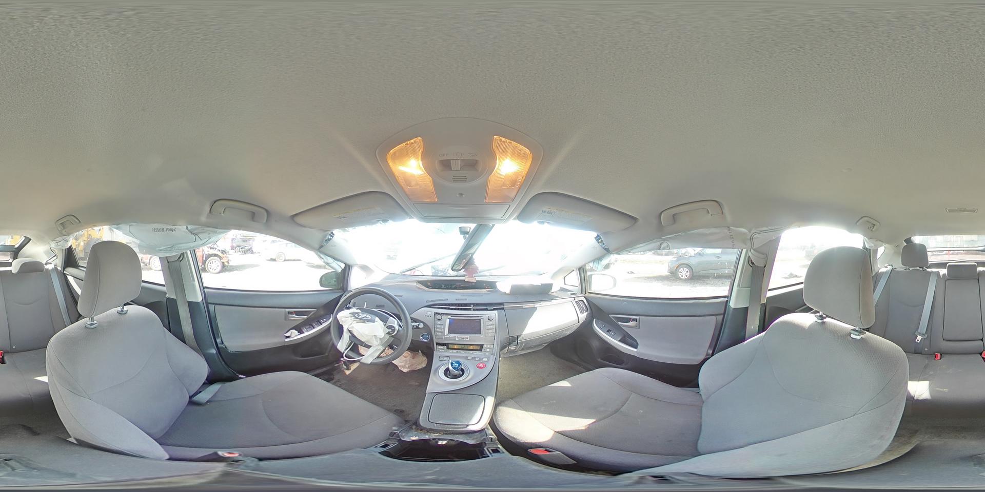2015 TOYOTA PRIUS