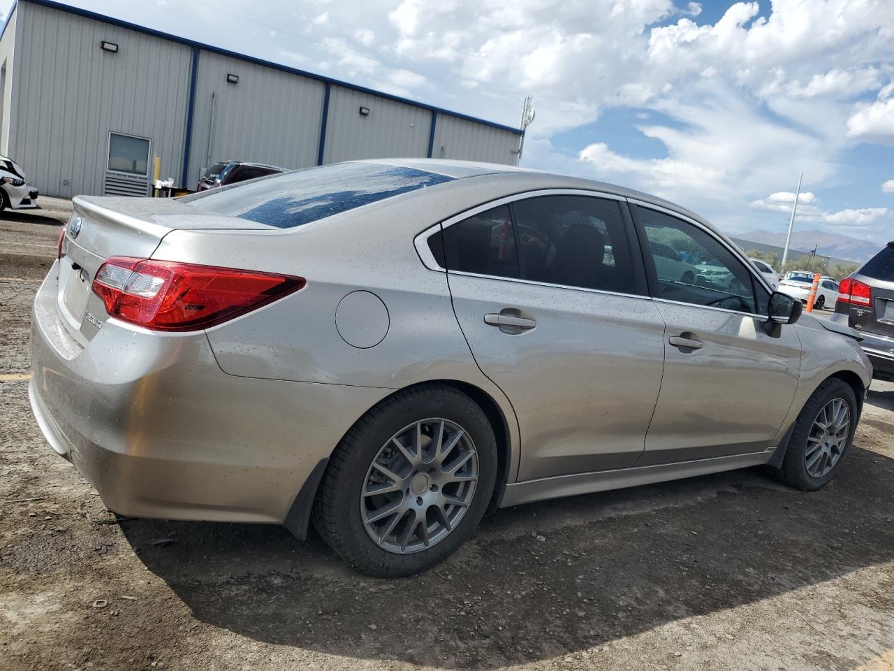 2015 SUBARU Legacy