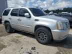2010 CADILLAC ESCALADE