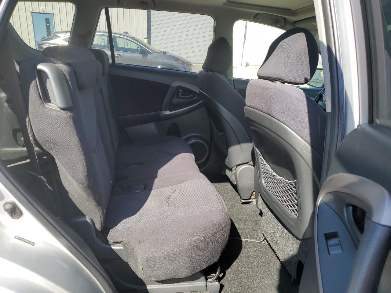 2006 TOYOTA RAV4