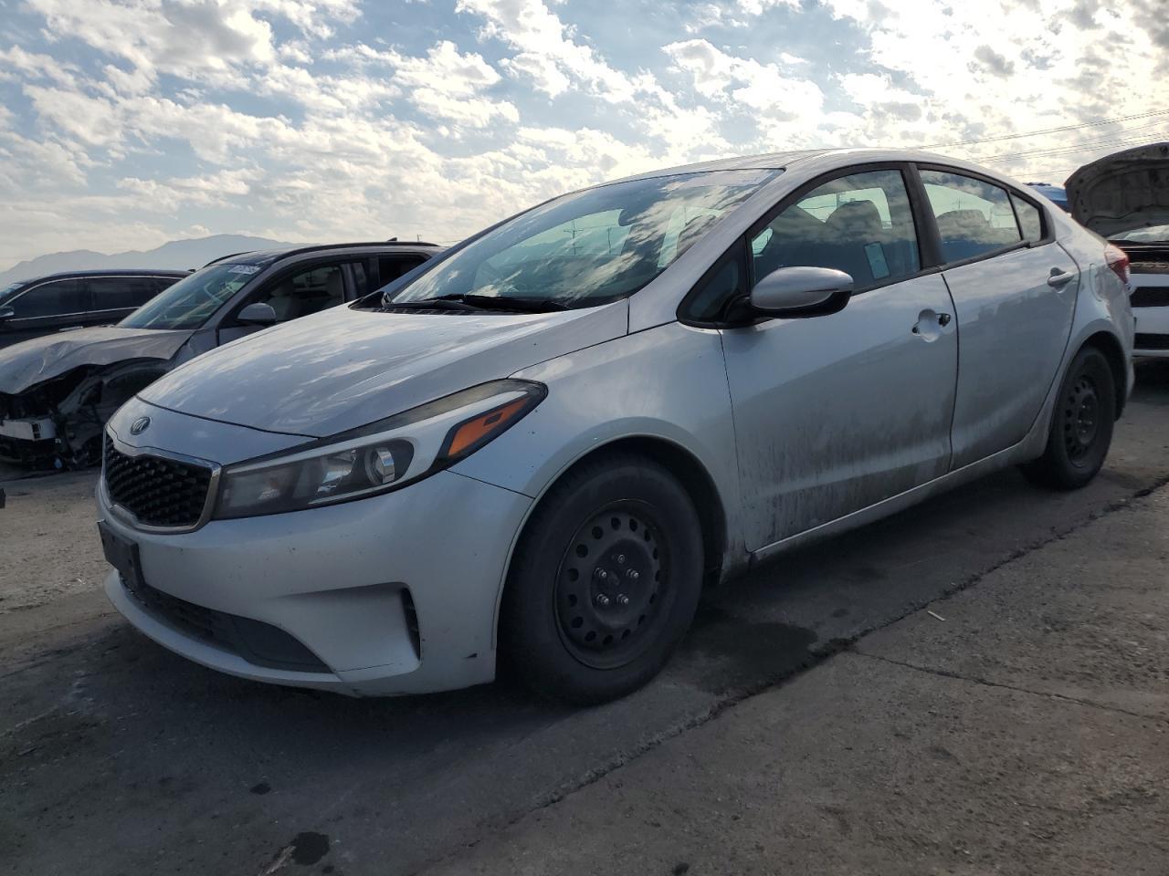 2017 KIA FORTE