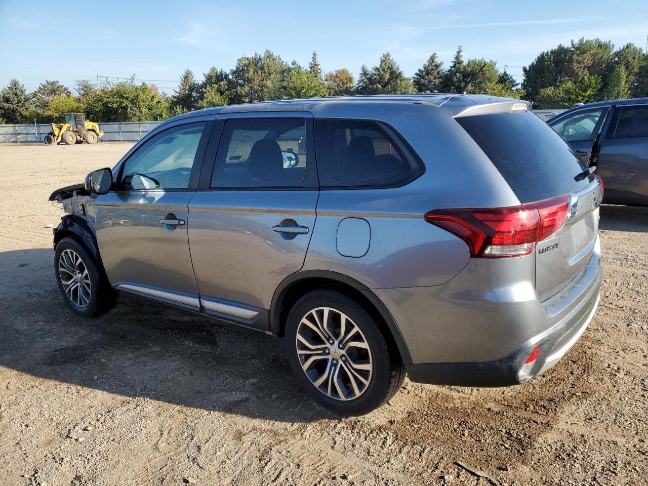 2016 MITSUBISHI outlander