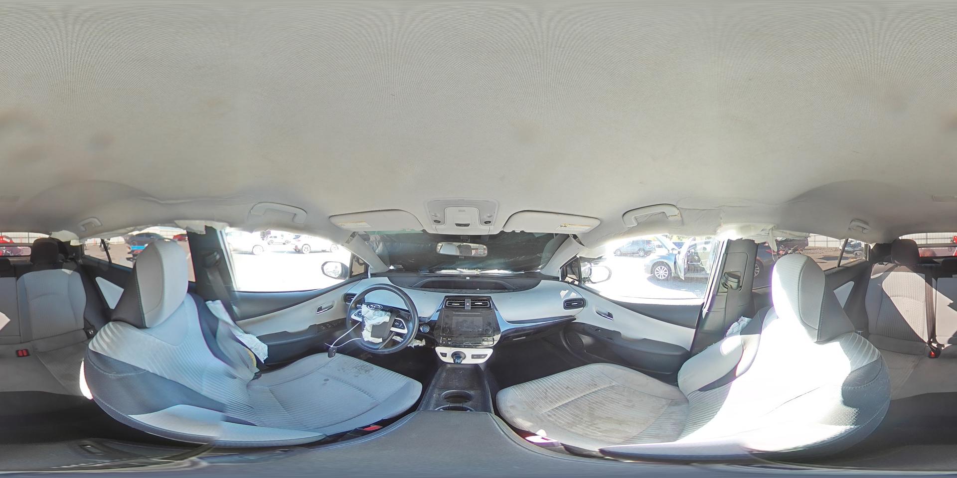 2016 TOYOTA PRIUS