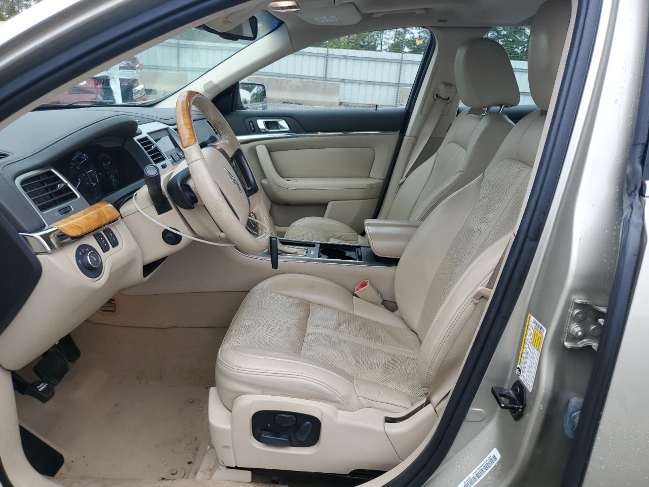 2011 LINCOLN MKS