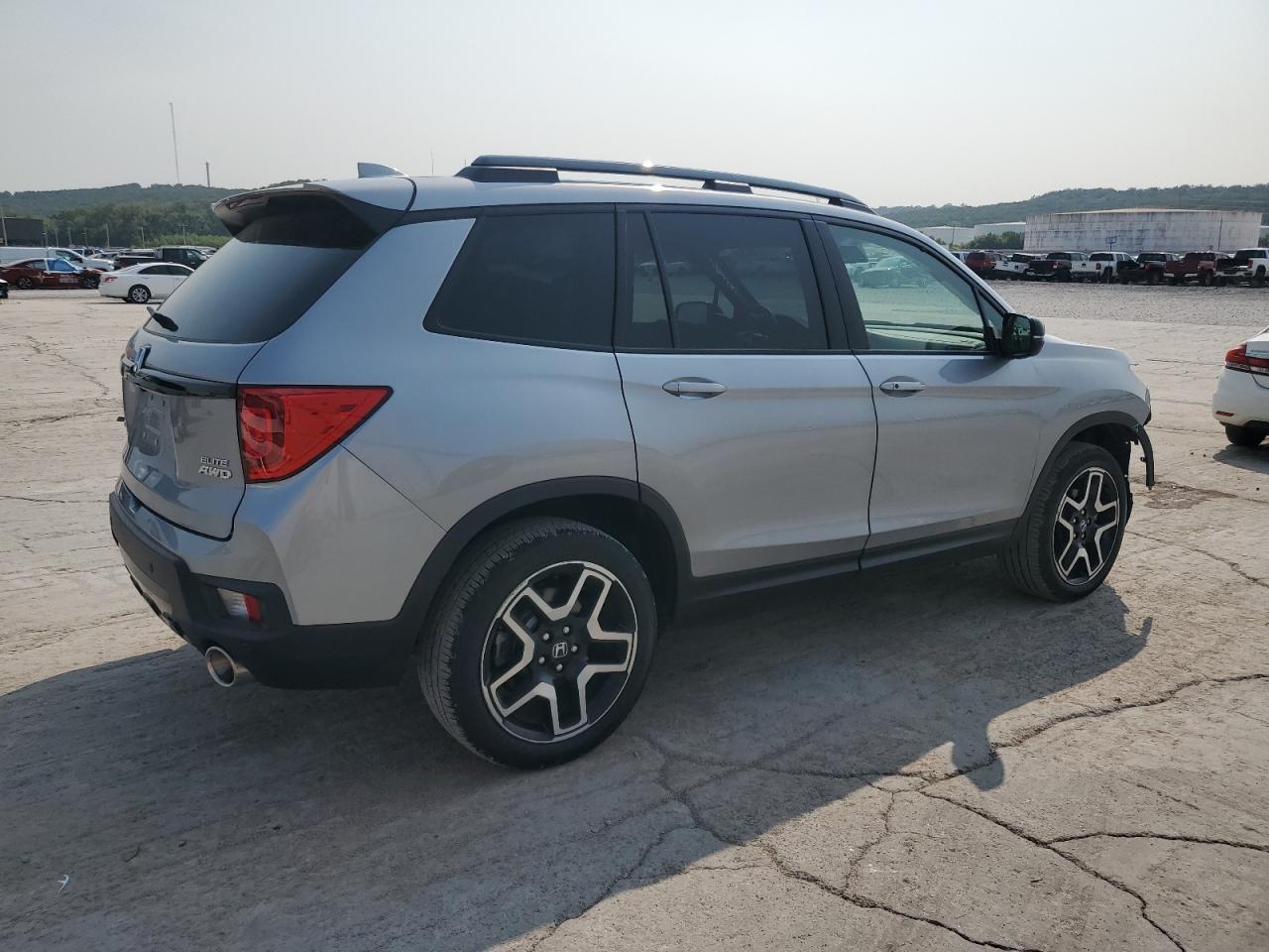 2023 HONDA Passport