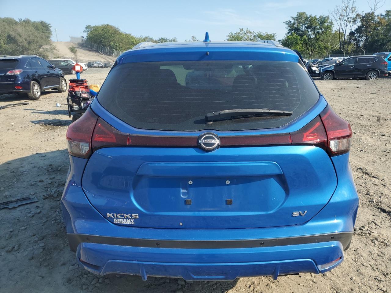 2022 NISSAN KICKS