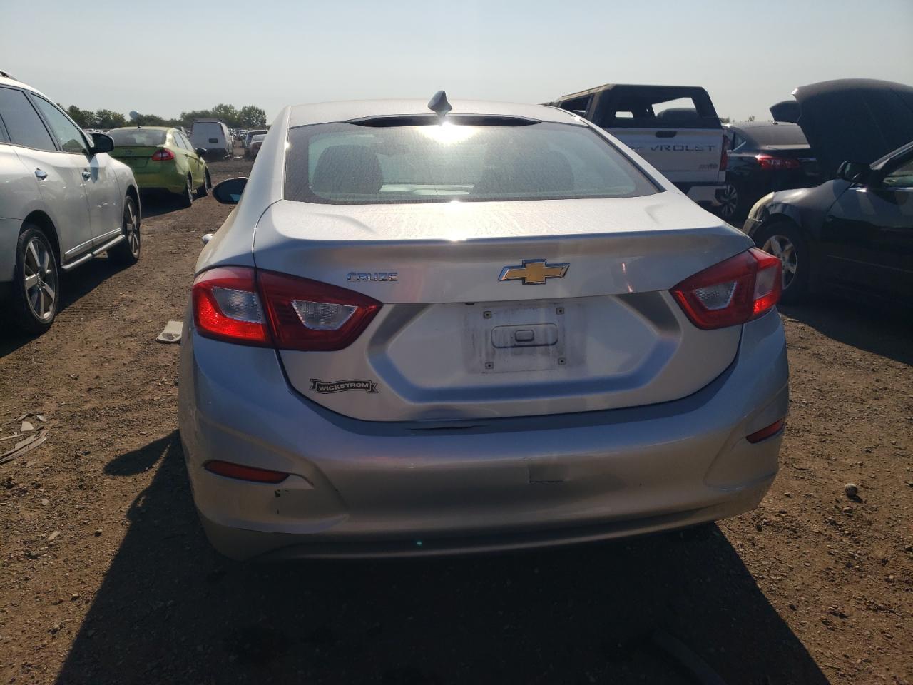 2016 CHEVROLET CRUZE