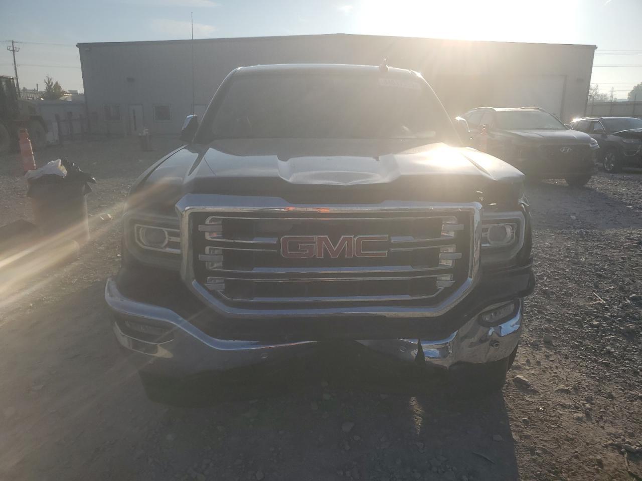 2017 GMC Sierra