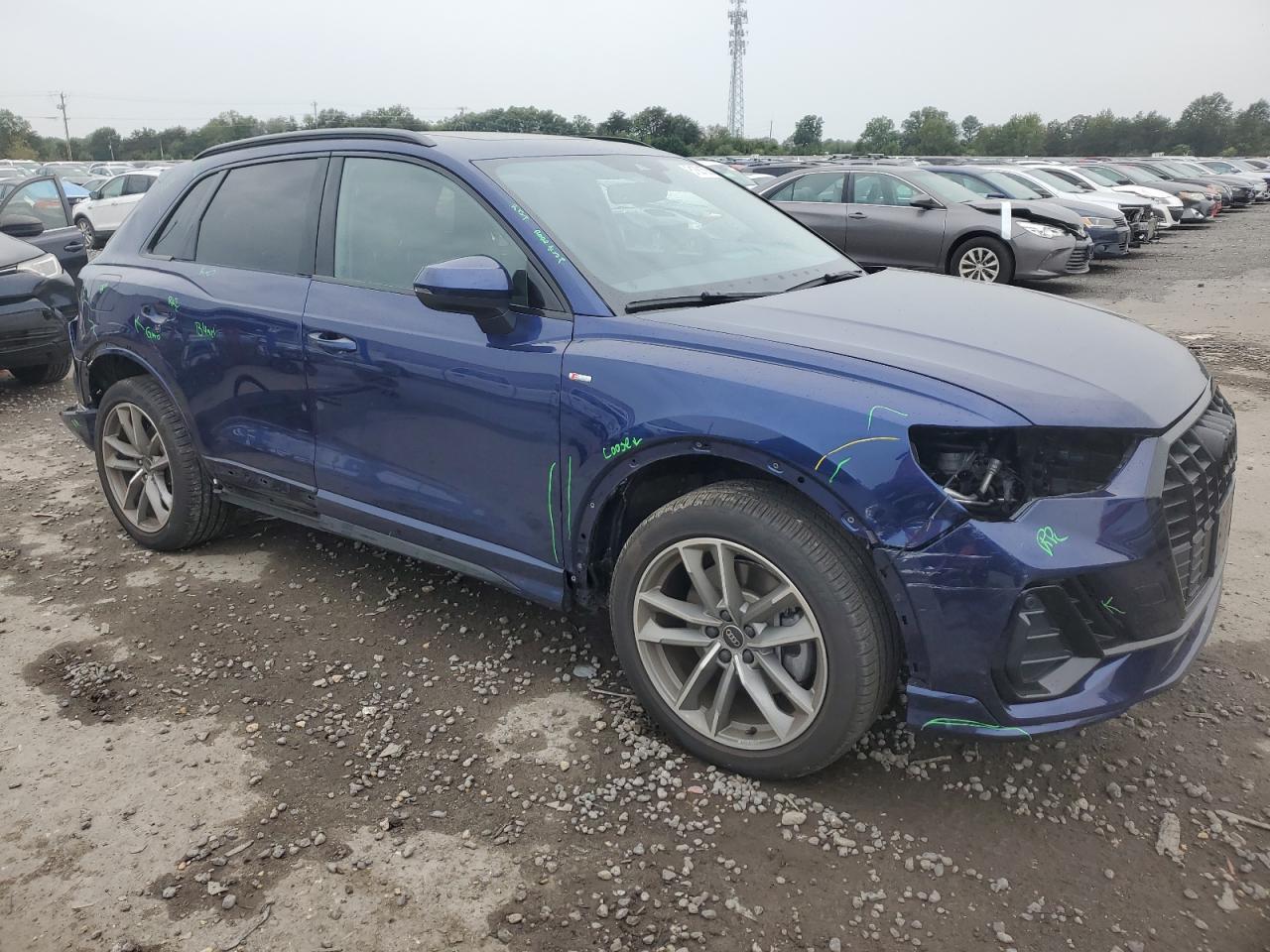2024 AUDI Q3