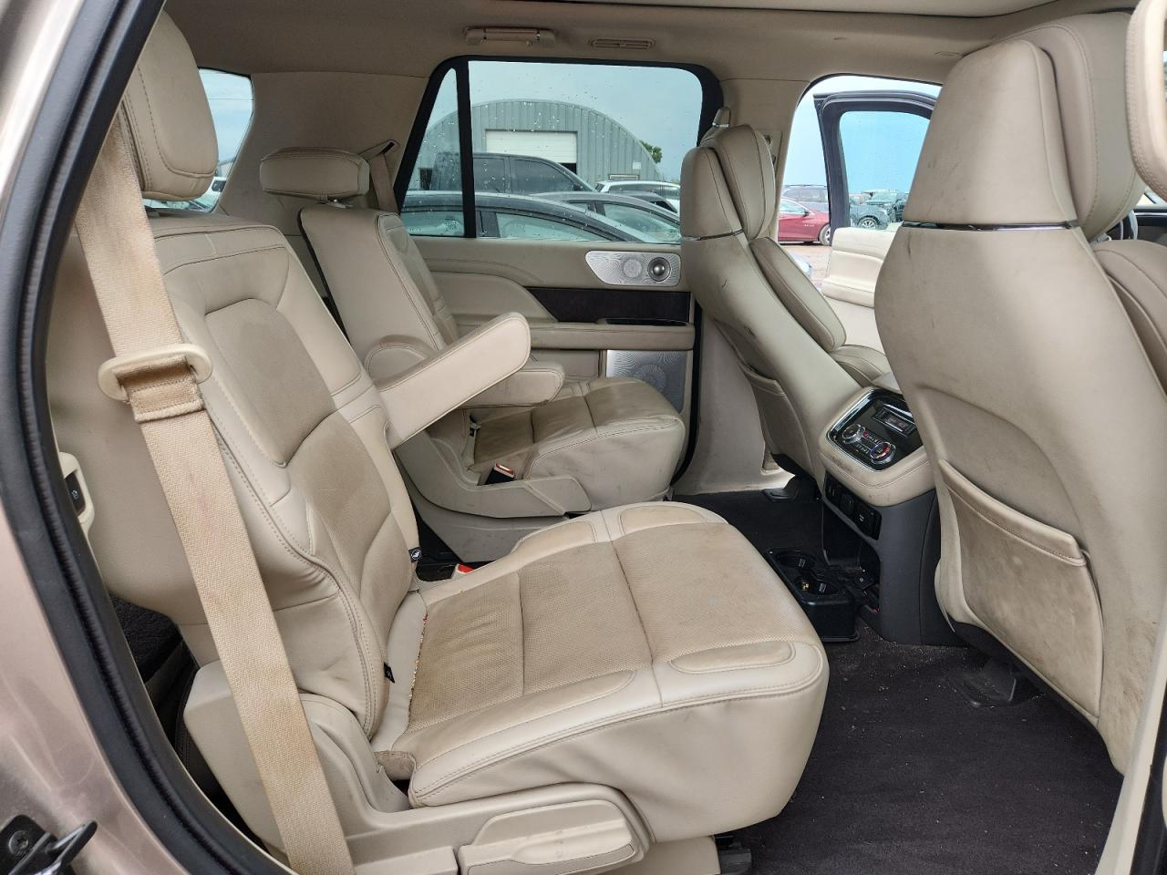 2018 LINCOLN Navigator