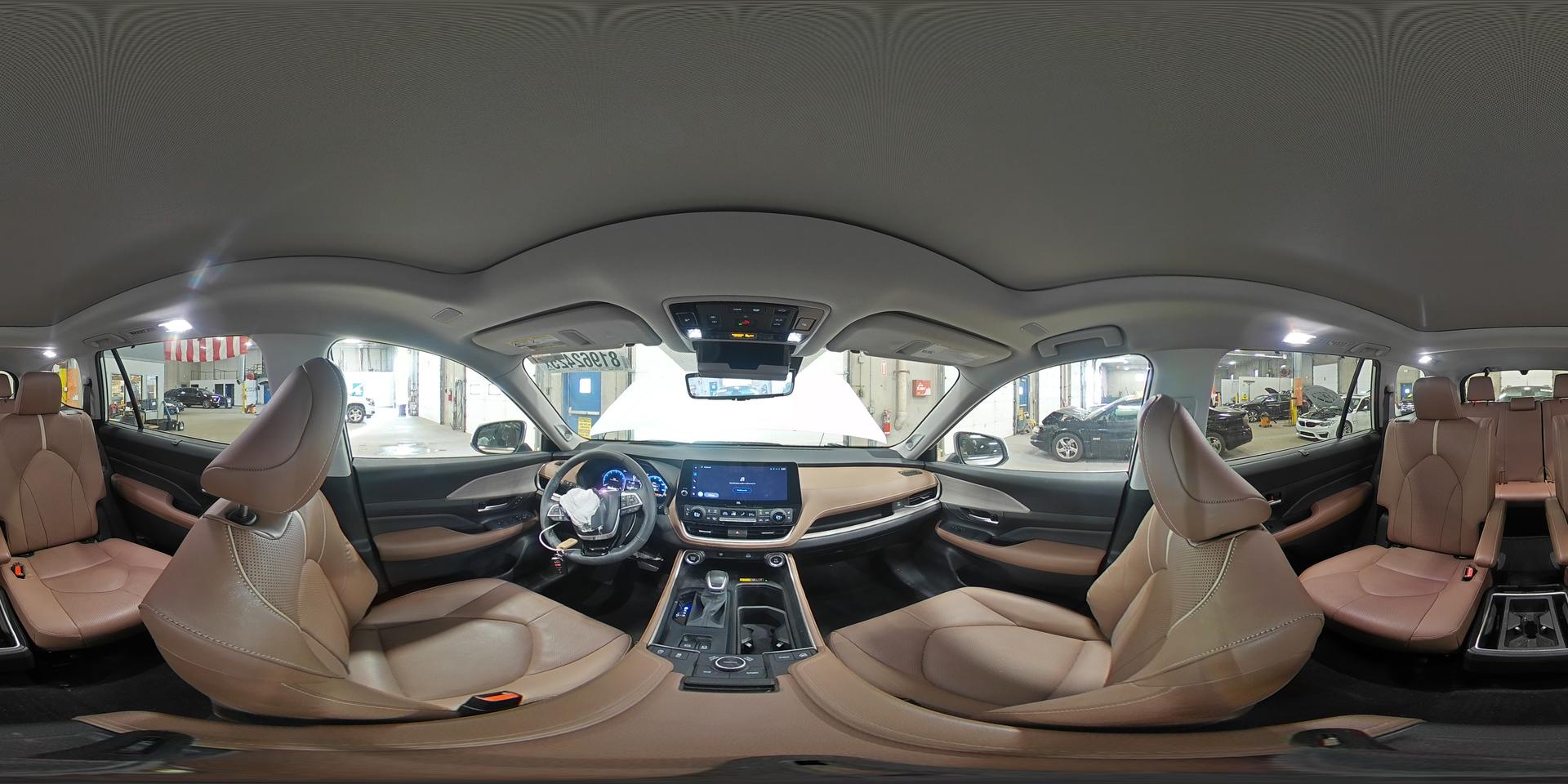 2024 TOYOTA HIGHLANDER