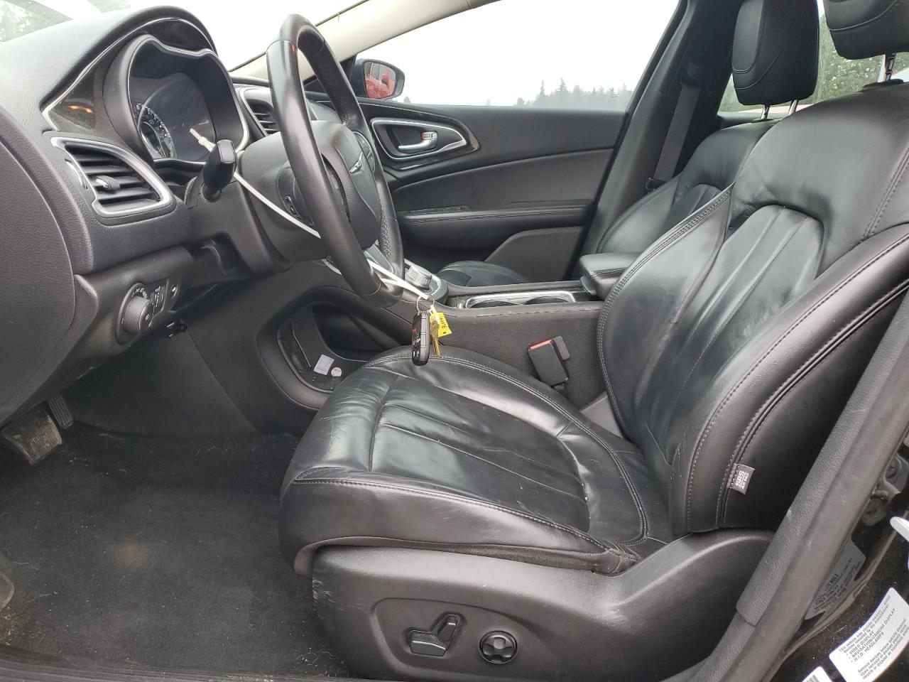 2015 CHRYSLER 200