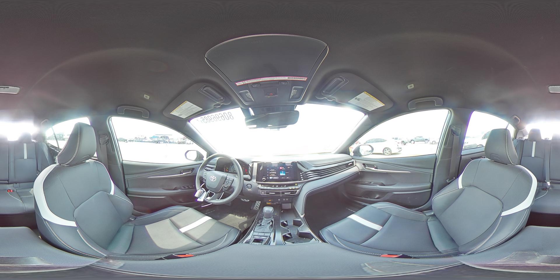 2025 TOYOTA CAMRY