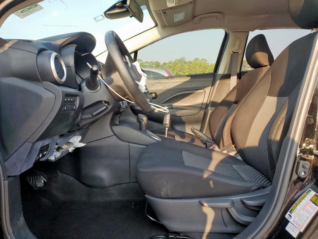 2022 NISSAN VERSA