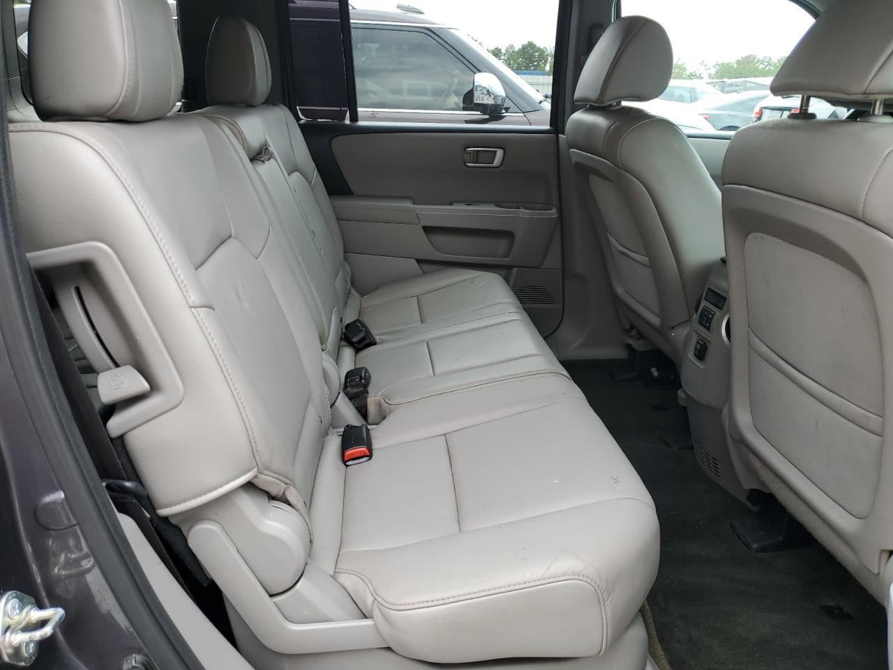 2014 HONDA PILOT