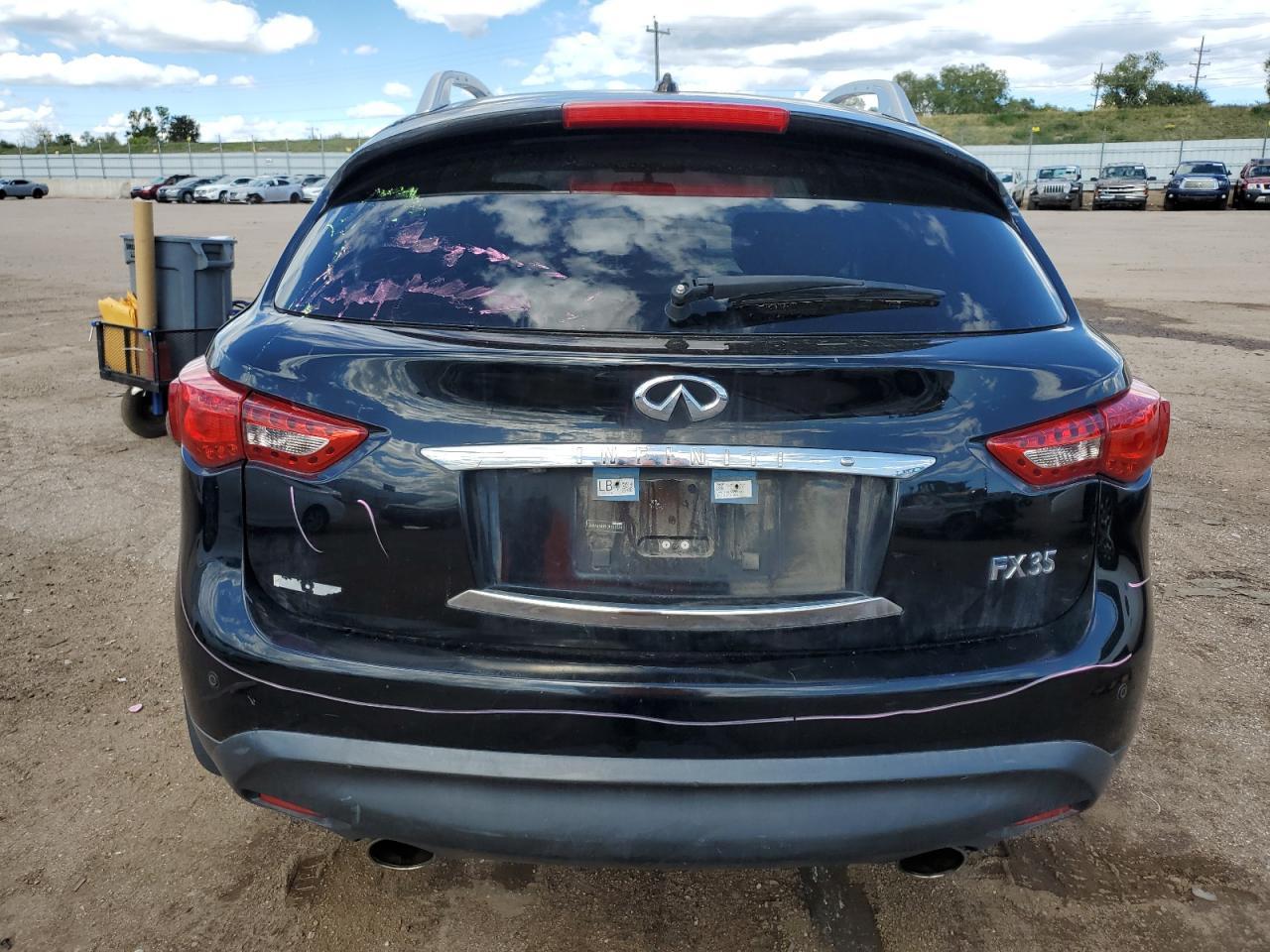 2012 INFINITI FX35