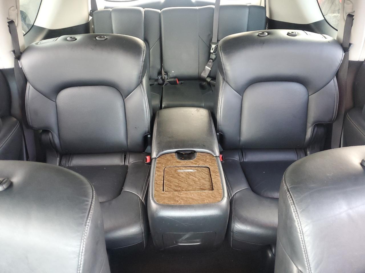 2017 INFINITI QX80