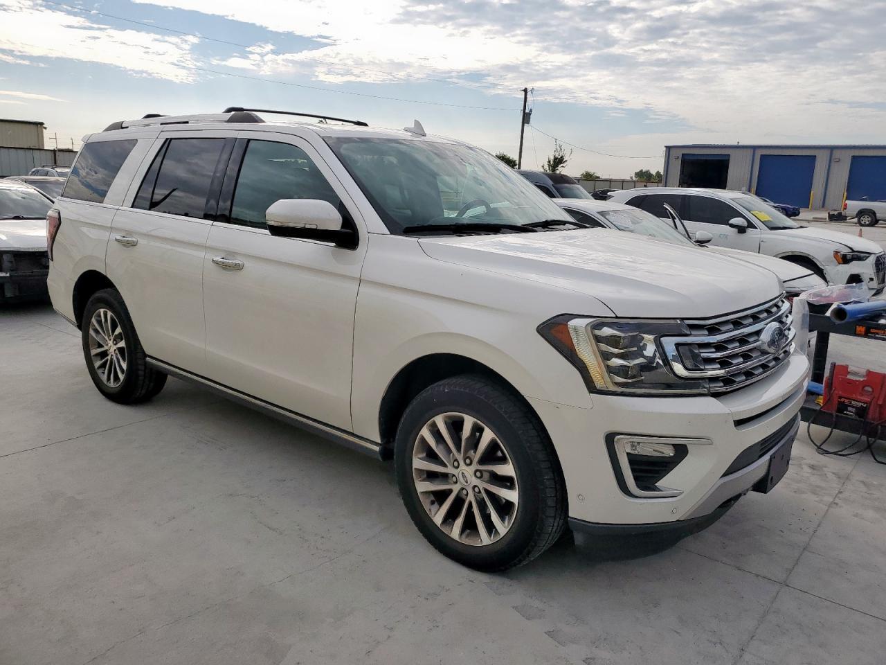 2018 FORD Expedition