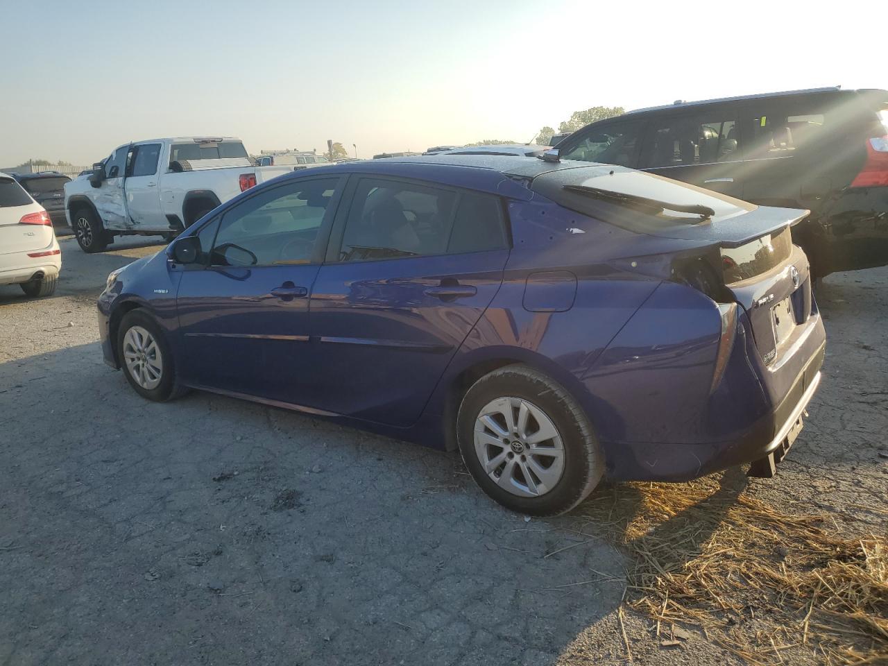 2017 TOYOTA PRIUS