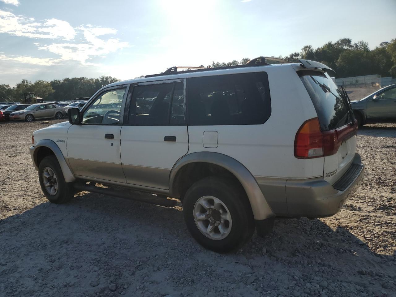 1998 MITSUBISHI Montero
