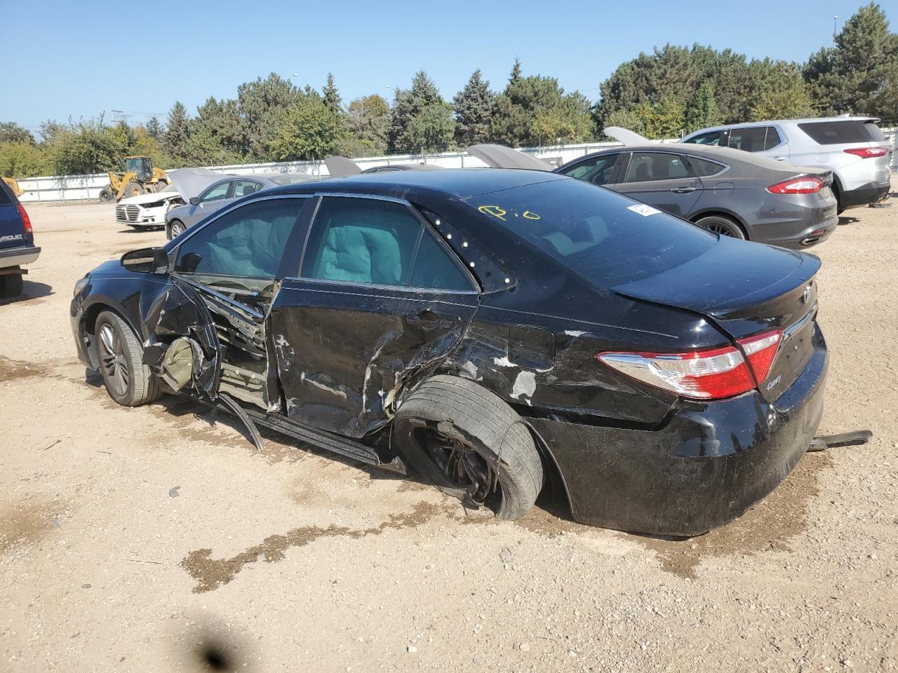 2015 TOYOTA CAMRY