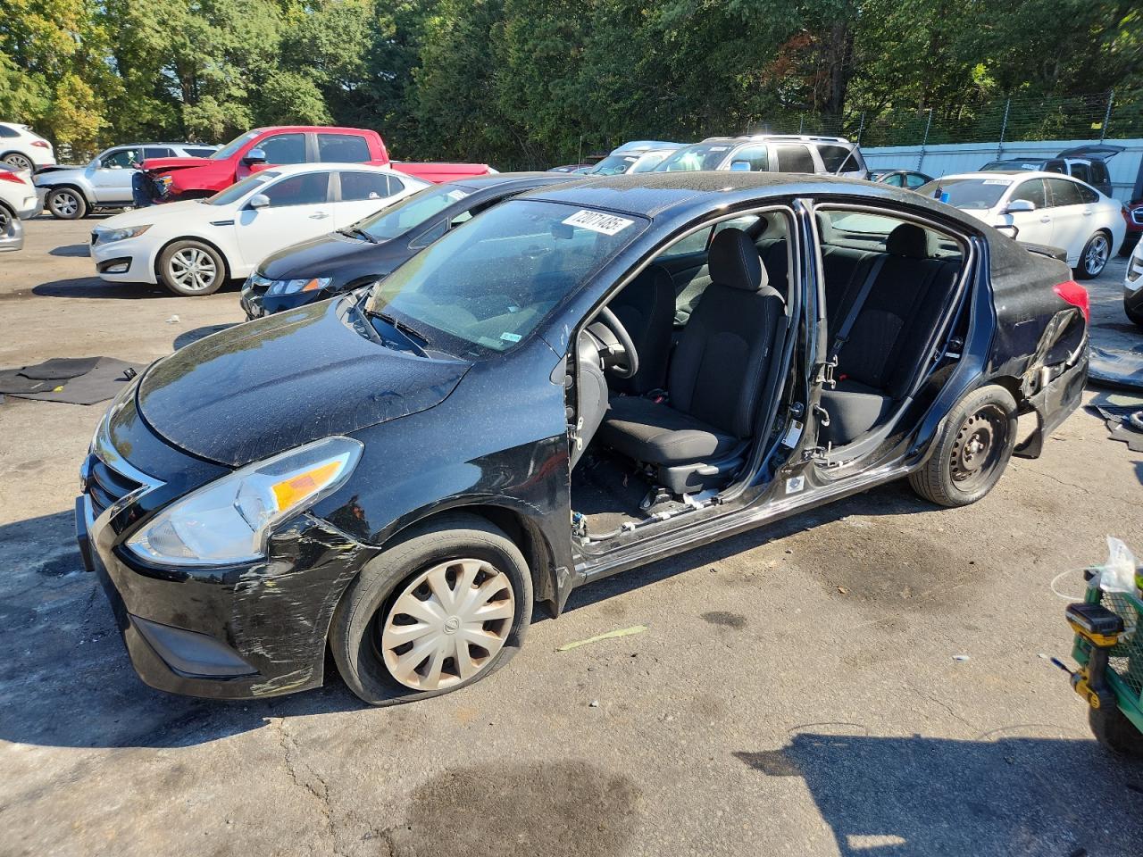 2015 NISSAN VERSA