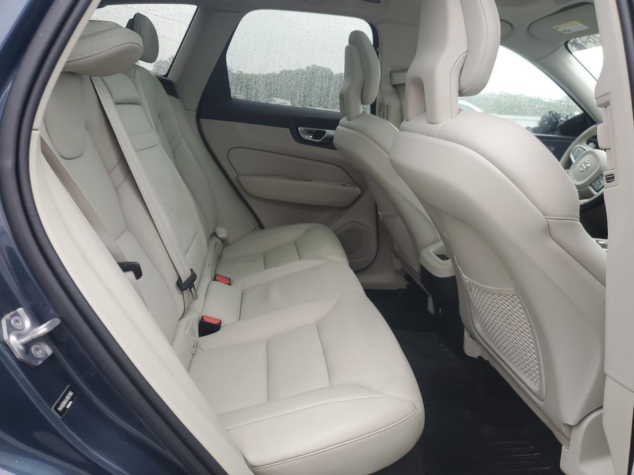 2018 VOLVO XC60