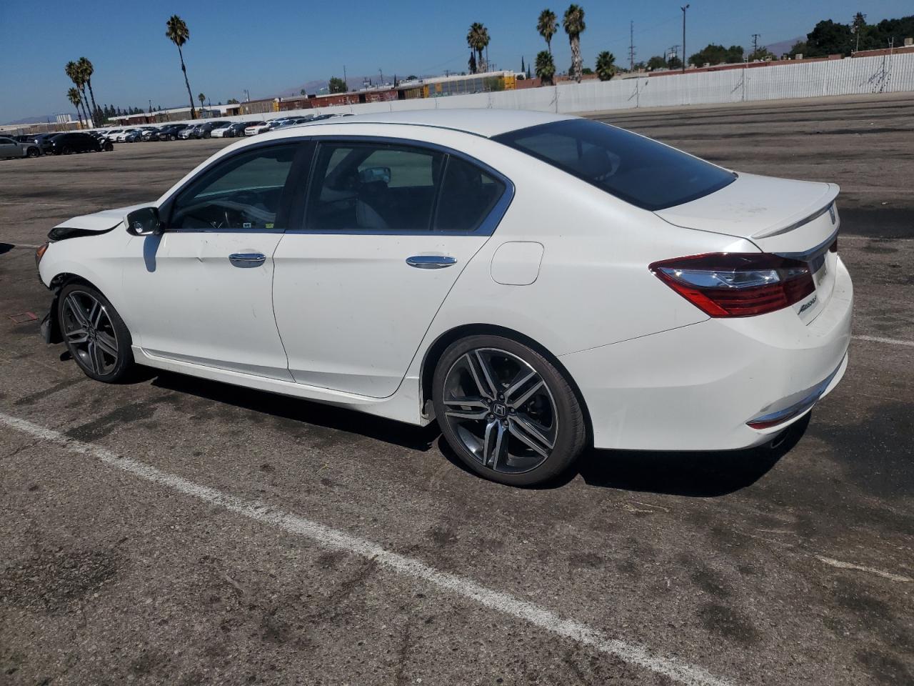 2017 HONDA ACCORD