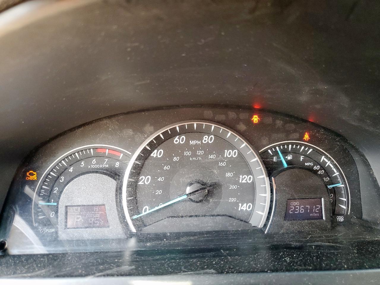 2012 TOYOTA CAMRY