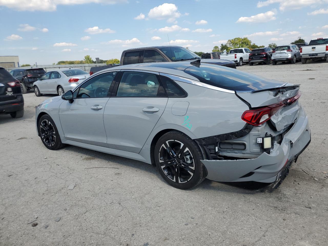 2024 KIA K5