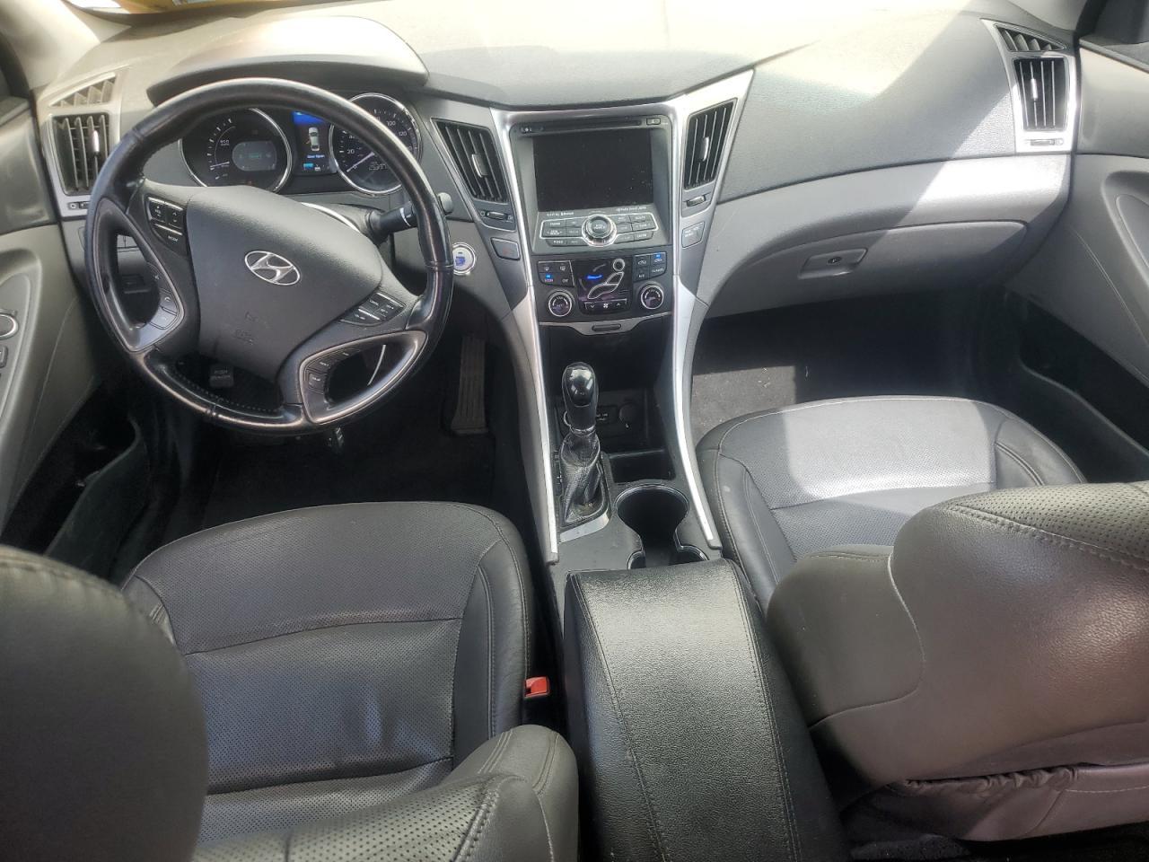 2013 HYUNDAI SONATA