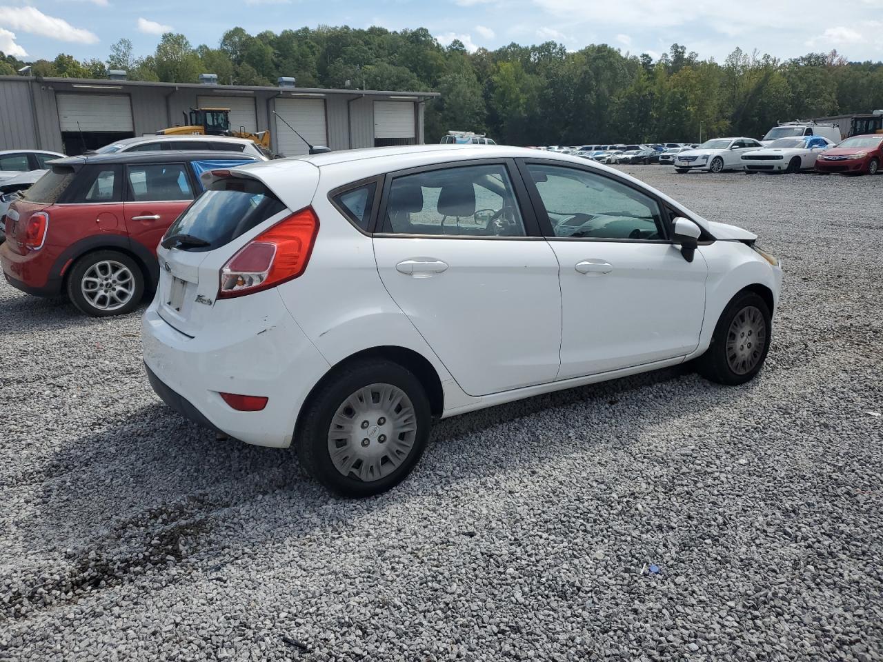 2016 FORD Fiesta