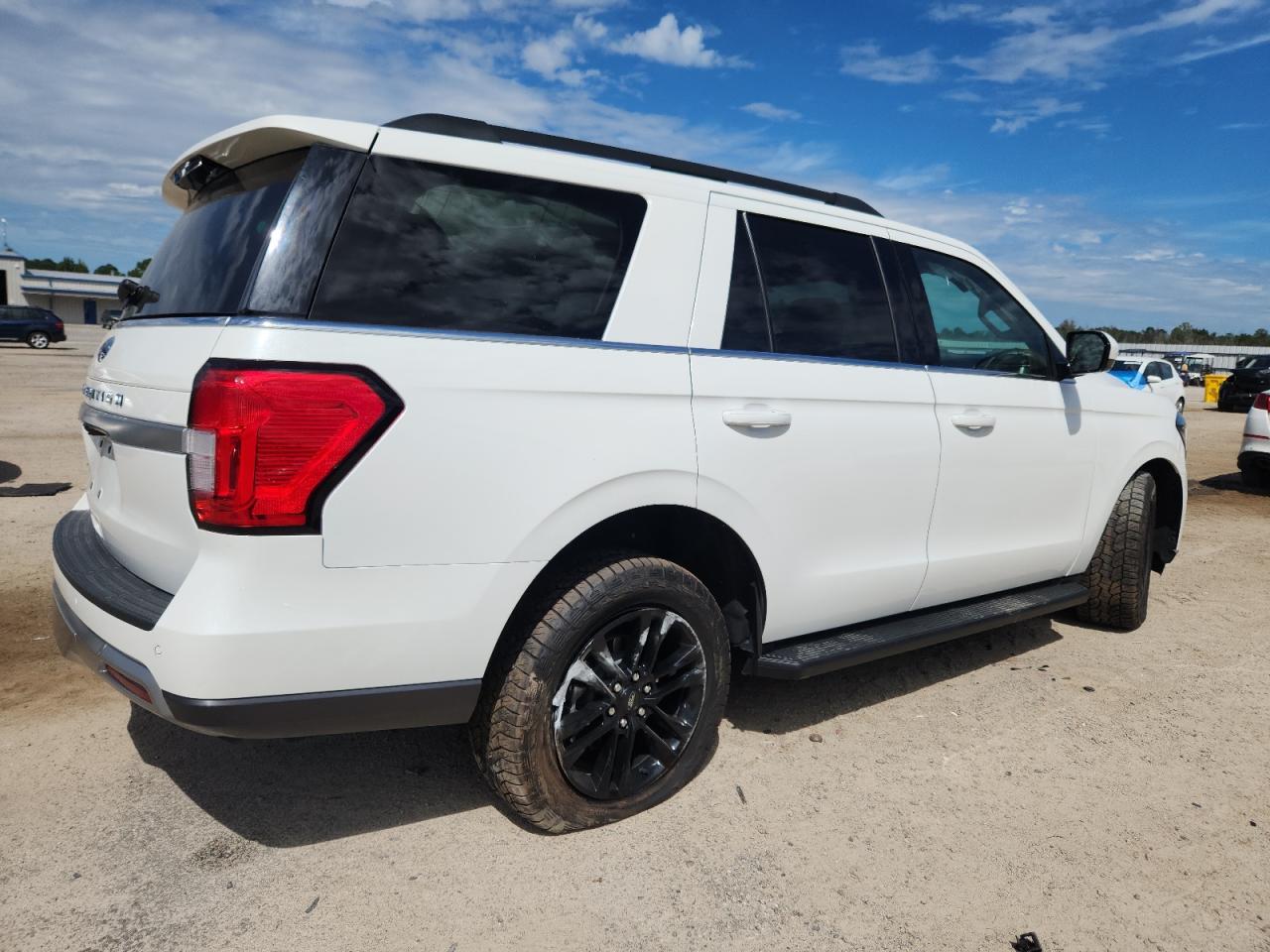2024 FORD Expedition
