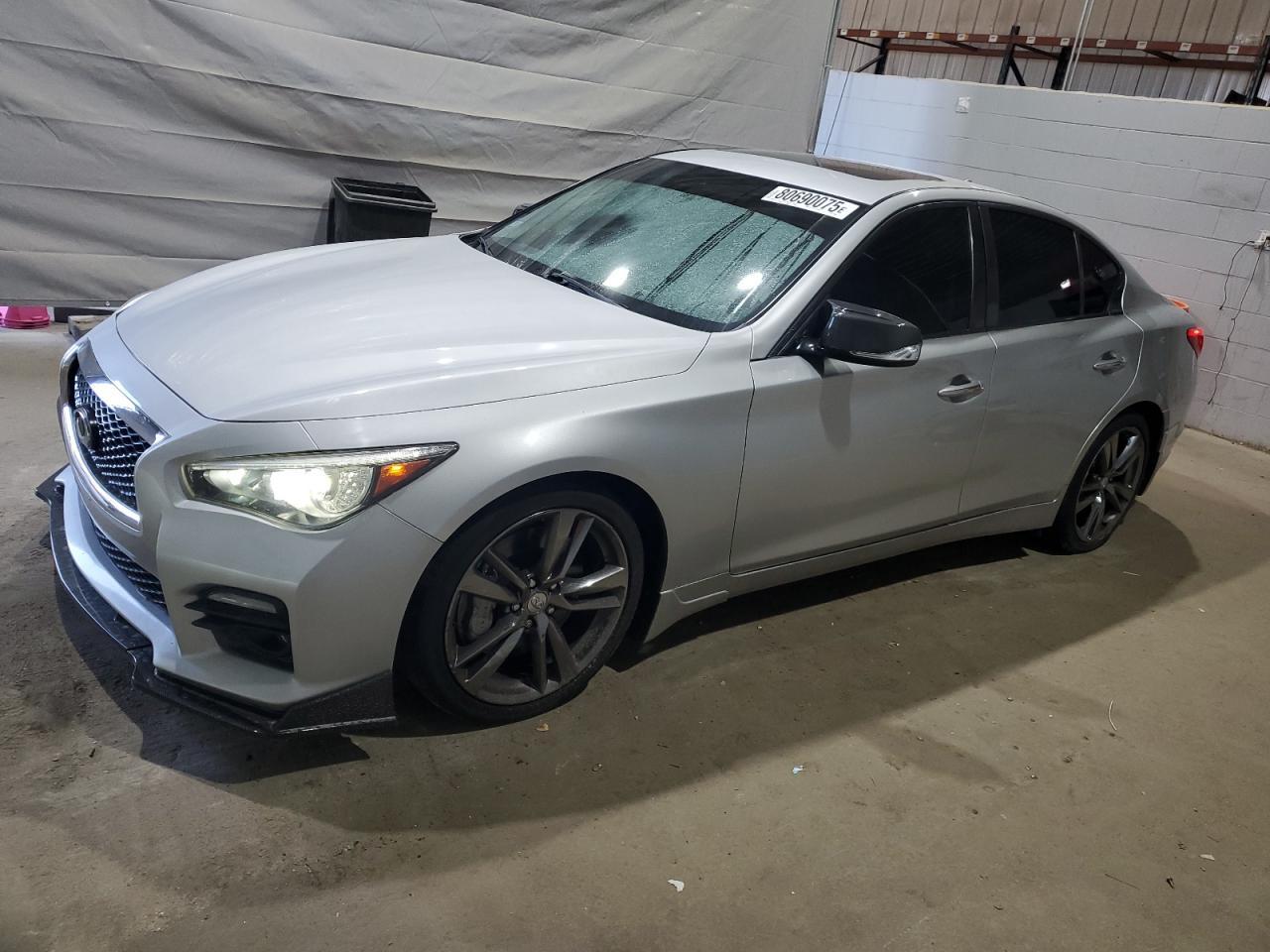 2016 INFINITI Q50