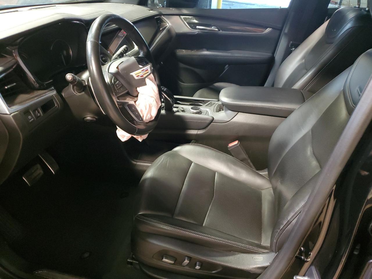 2023 CADILLAC XT5