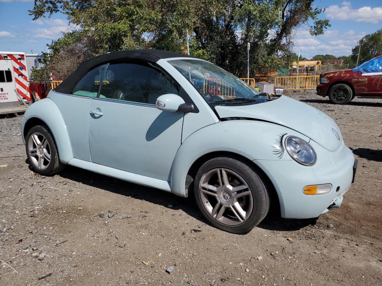 2005 VOLKSWAGEN Beetle