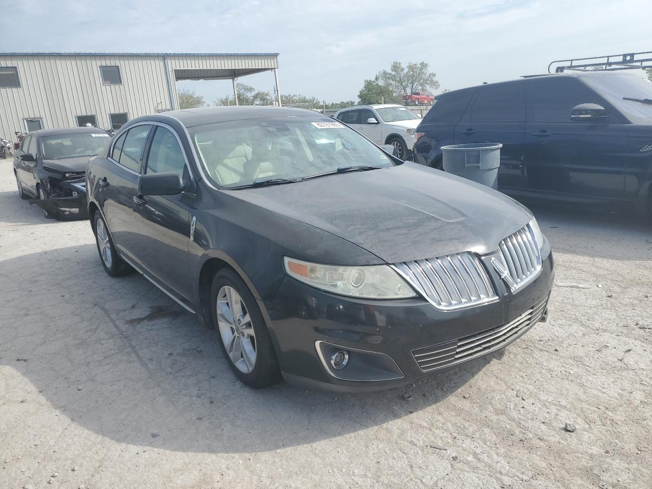 2010 LINCOLN MKS