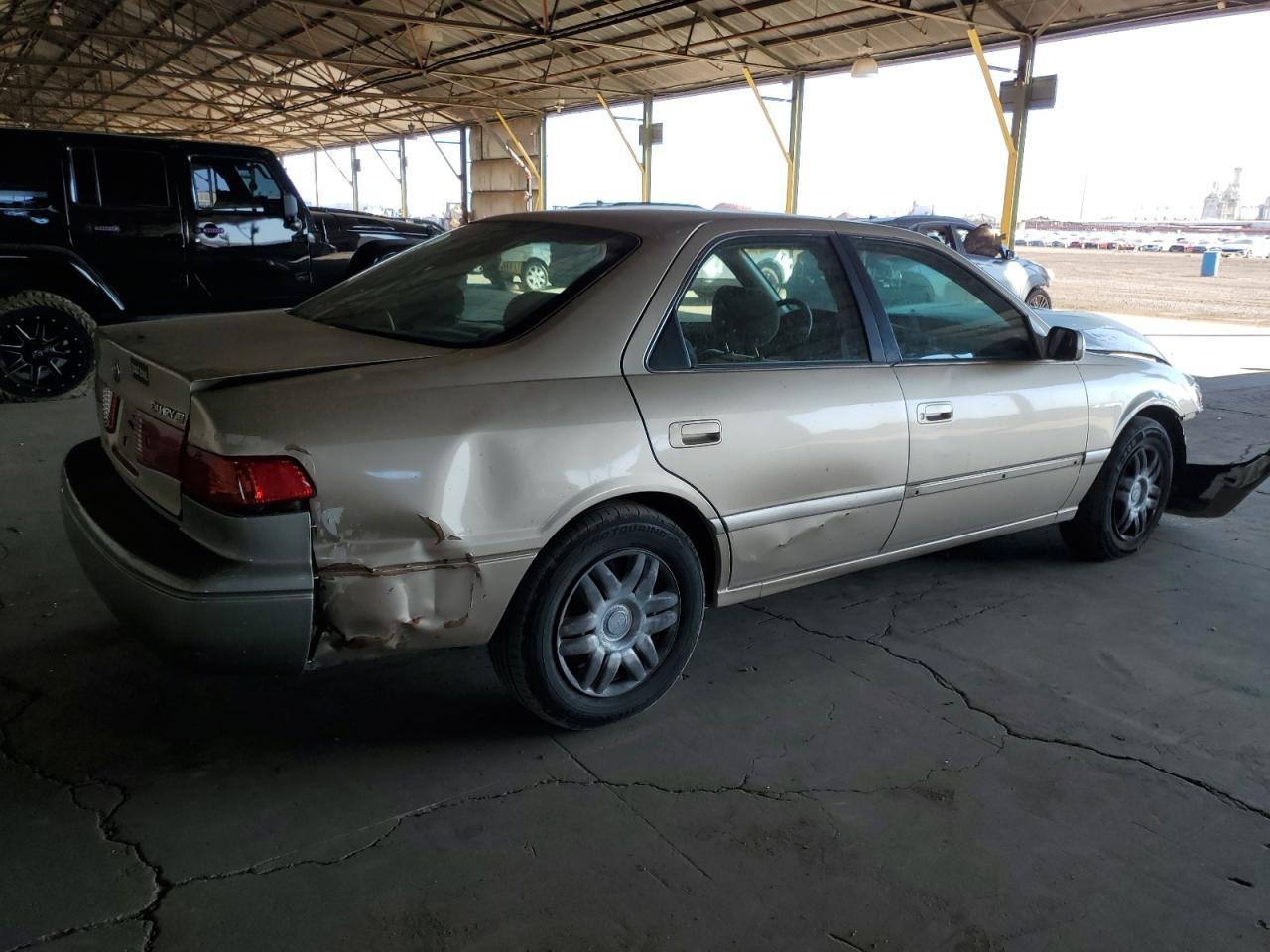 2000 TOYOTA CAMRY