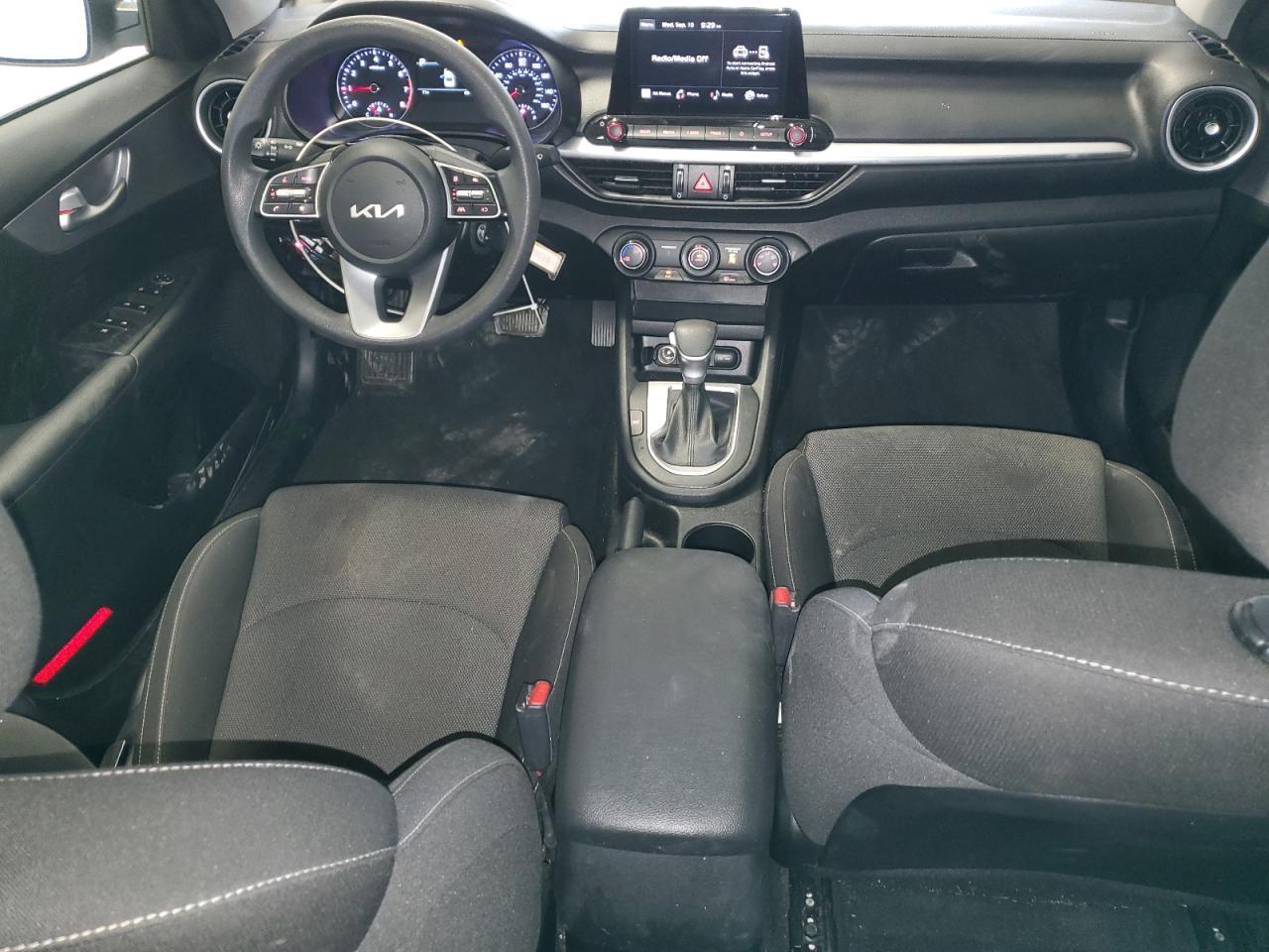 2023 KIA FORTE
